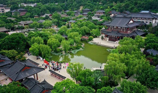 新华全媒  | 打卡古都西安的文化地标——华清宫